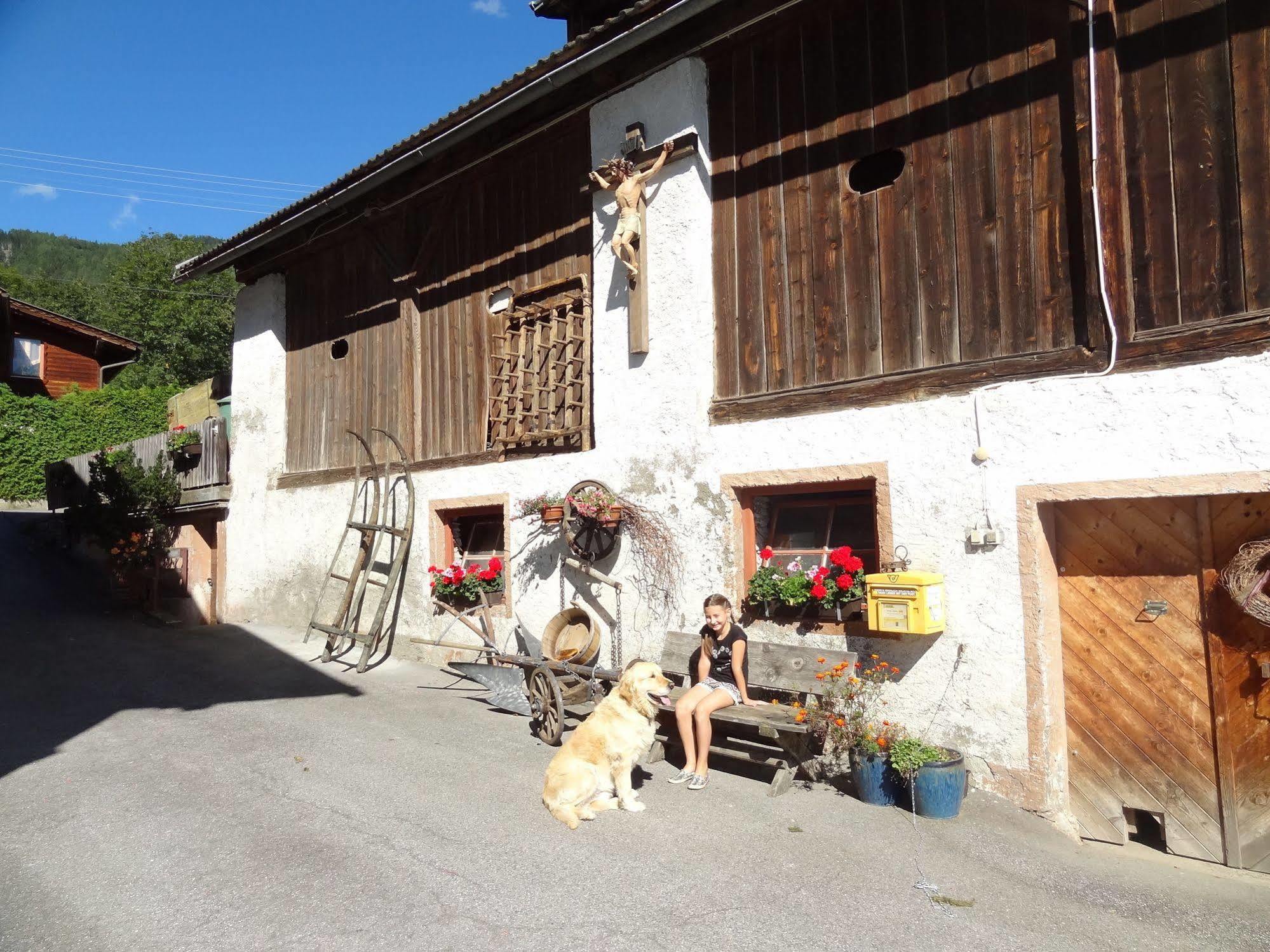 Gaestehaus Zwischenberger Obervellach Exterior foto